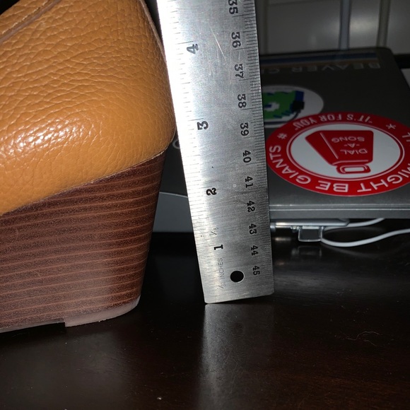 Tory Burch sz 10 Ambrose wedge royal tan leather - Picture 9 of 9